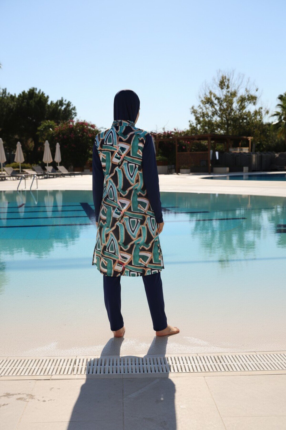 Long Geometric Full-Cover Zipped Burkini - Multi-Colored - ESTİVA