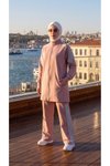 Pembe Şerit Detaylı Fermuarlı Eşofman Takımı