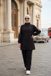 Siyah Rahat Kesim Şerit Detaylı Eşofman Takımı