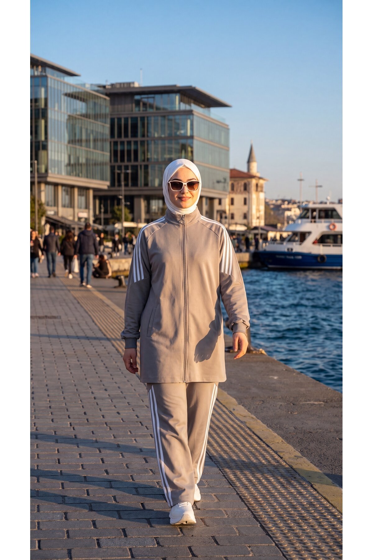 Gri Şerit Detaylı Fermuarlı Eşofman Takım - Wovi Moda