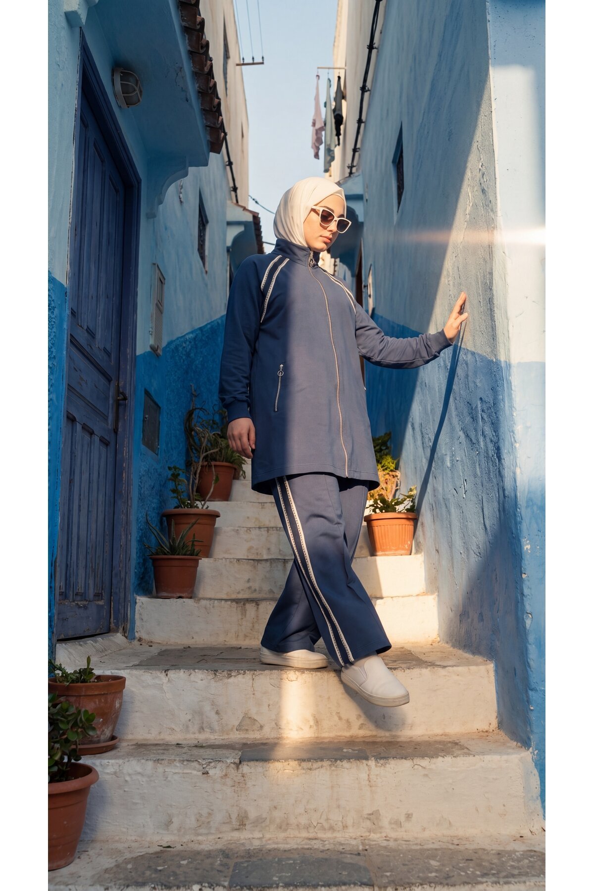 İndigo Bol Paça Dik Yaka Fermuarlı Takım - Wovi Moda