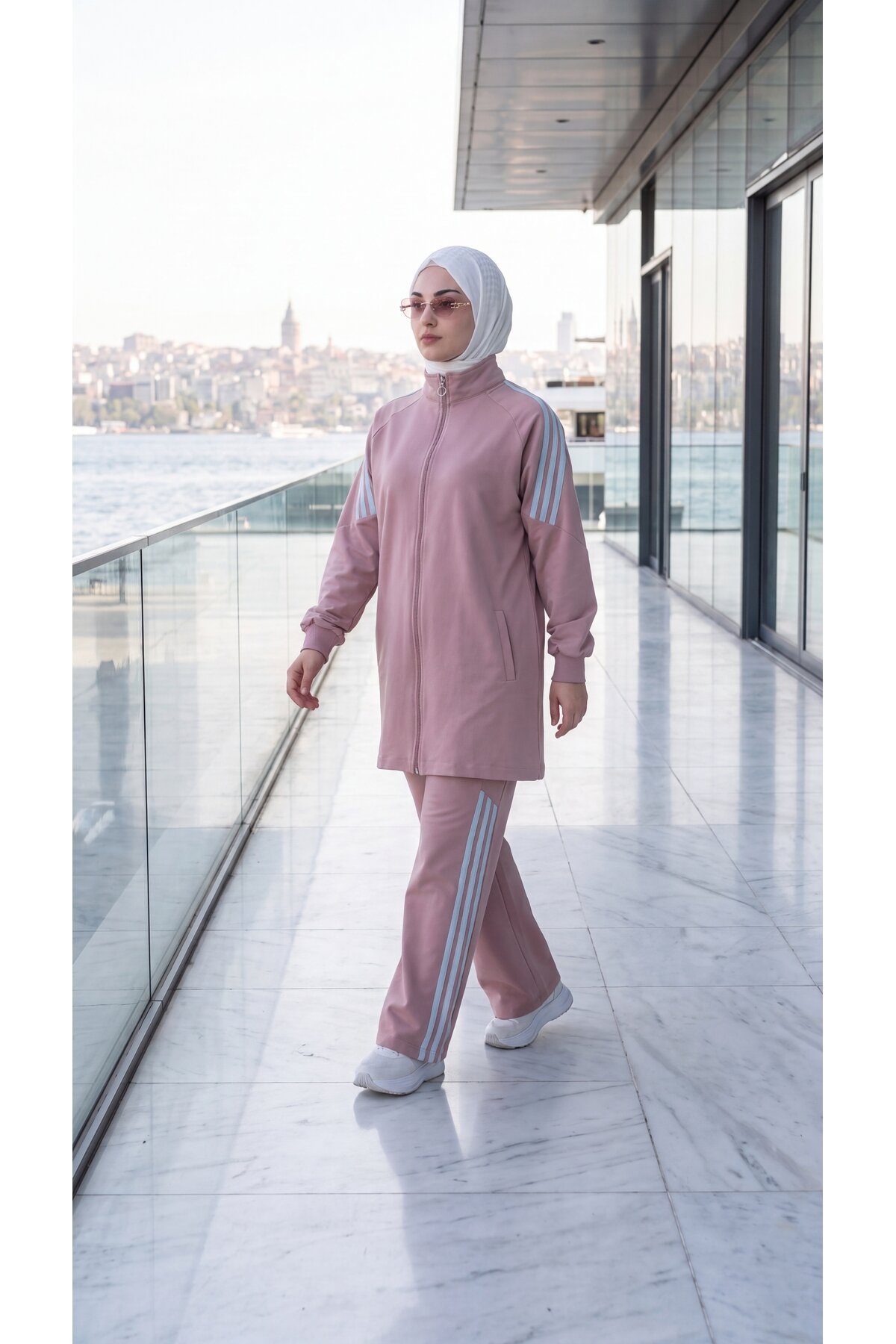 Pembe Şerit Detaylı Fermuarlı Eşofman Takımı - Wovi Moda