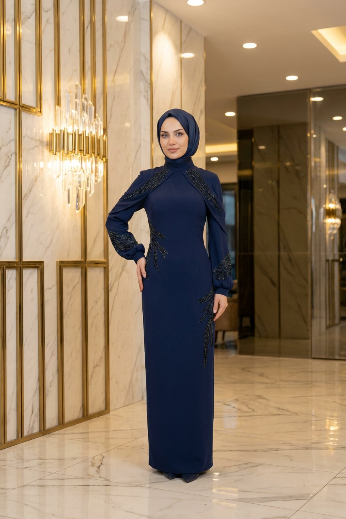 Lacivert Taş İşlemeli Pelerin Detaylı Abiye Elbise - MK-MODA