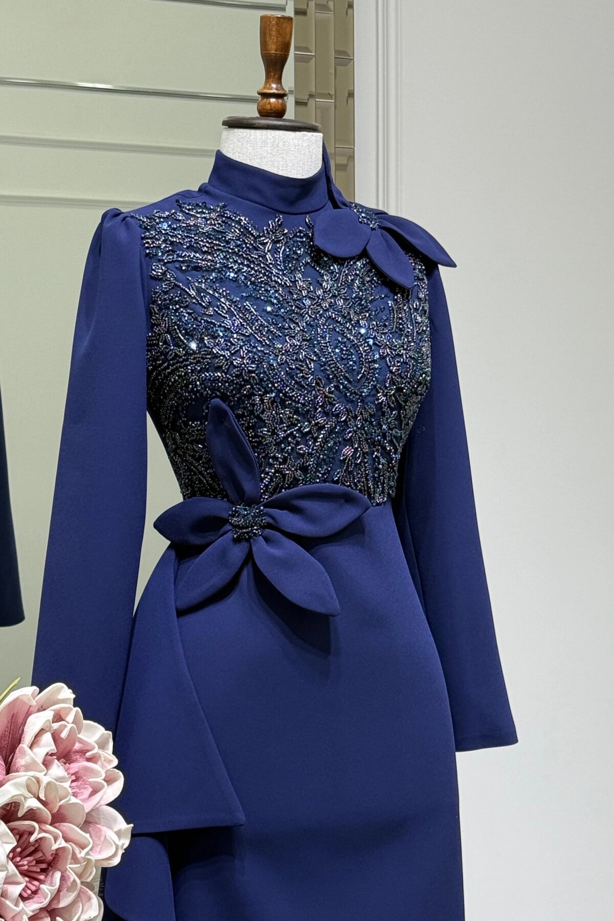Bead-Embroidered Floral-Detail Evening Dress - Navy Blue - MK Moda Tasarım