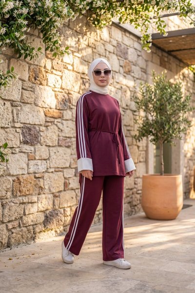 Bordo Krem Beli Bağcıklı Manşetli Şerit Detaylı Eşofman Takımı