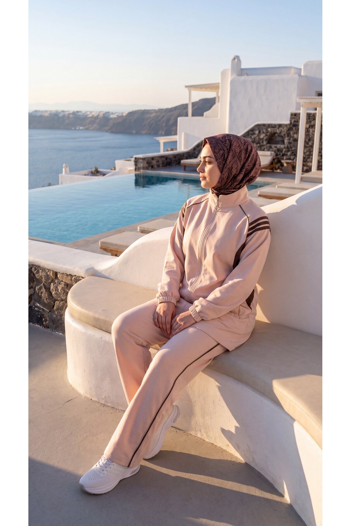 Bej Şerit Detaylı Fermuarlı Eşofman Takım - Wovi Moda