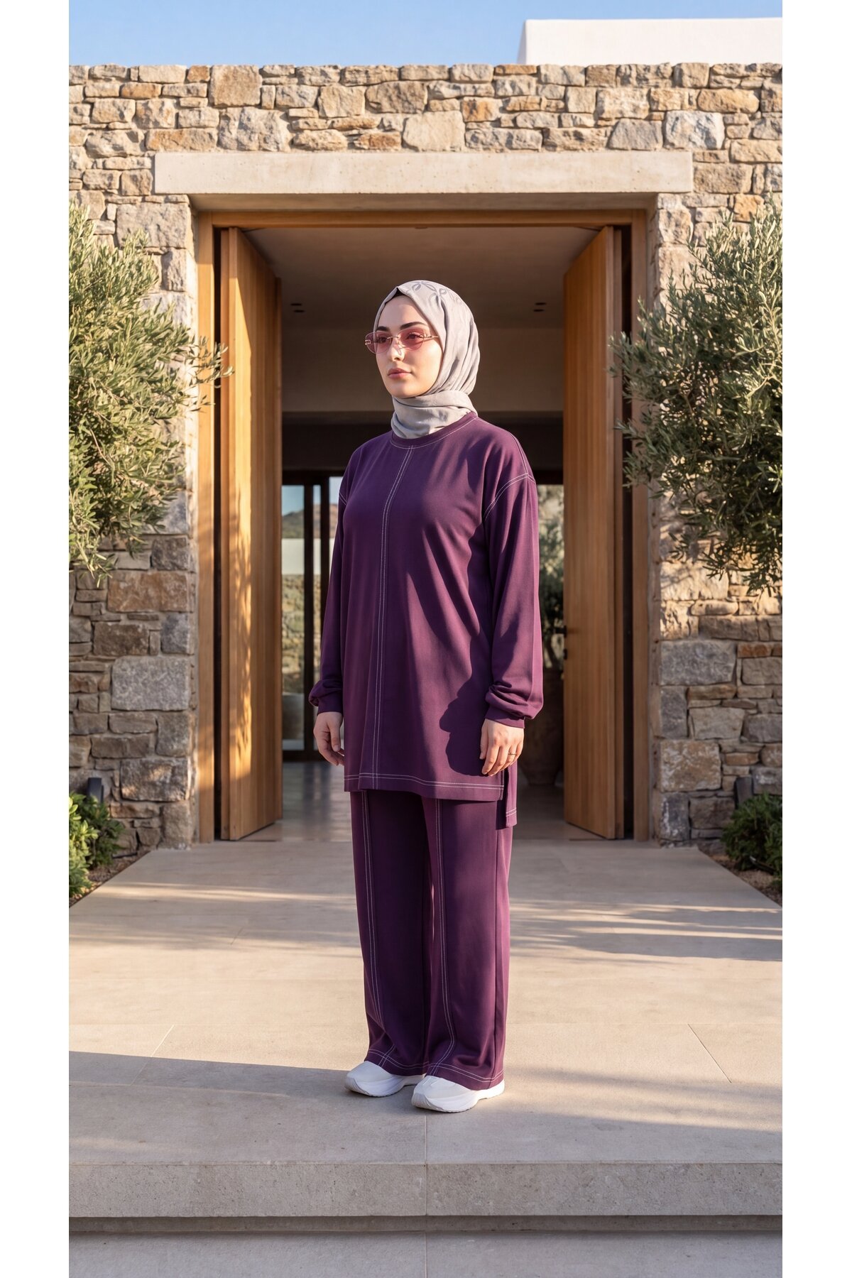 Bordo Dikiş Detaylı Bisiklet Yaka Tesettür Eşofman Takımı - Wovi Moda