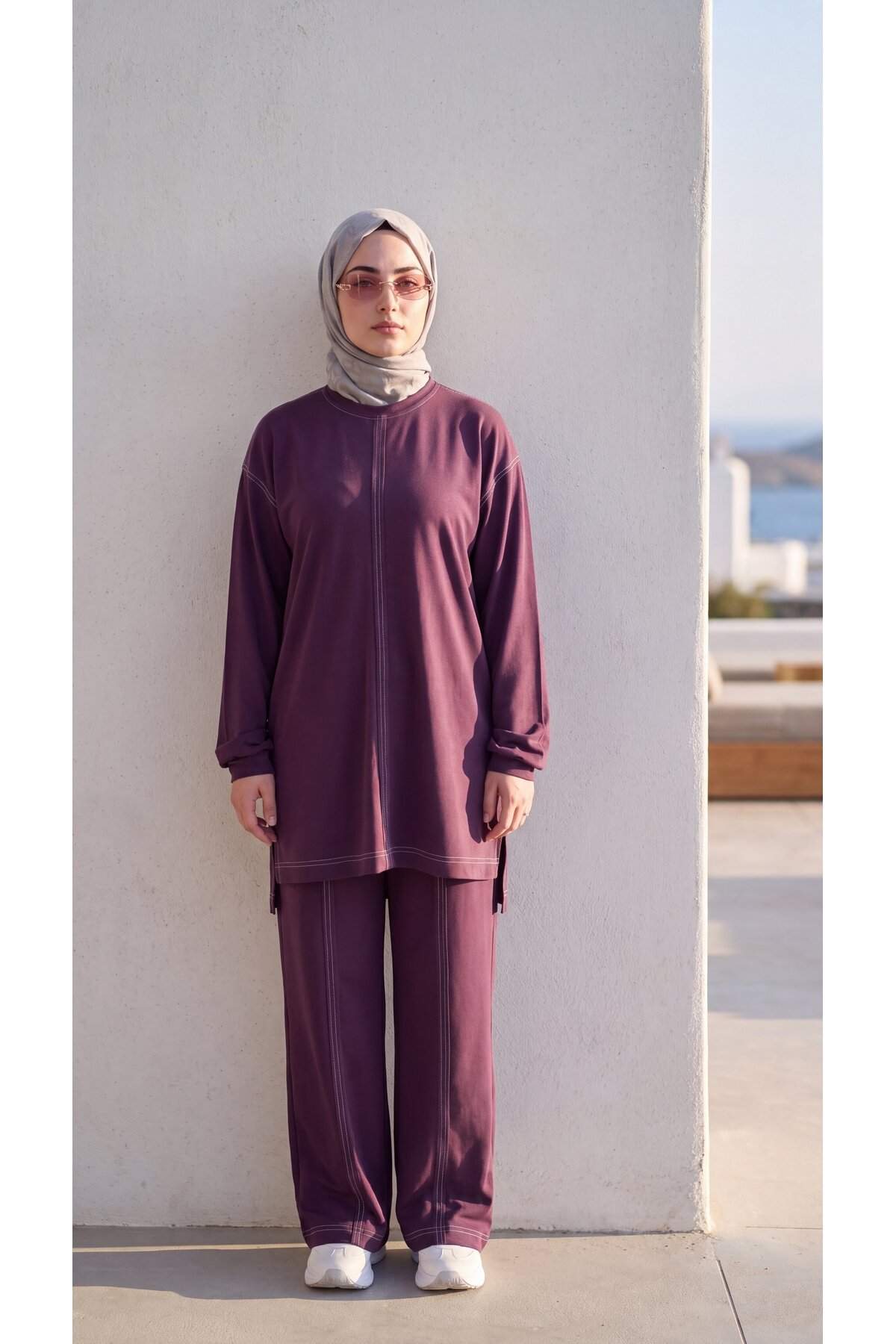 Bordo Dikiş Detaylı Bisiklet Yaka Tesettür Eşofman Takımı - Wovi Moda