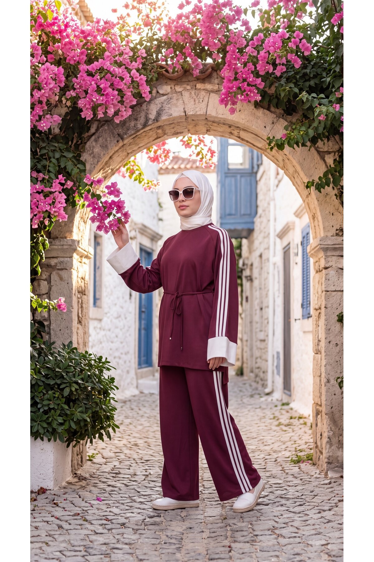 Bordo Krem Beli Bağcıklı Manşetli Şerit Detaylı Eşofman Takımı - Wovi Moda