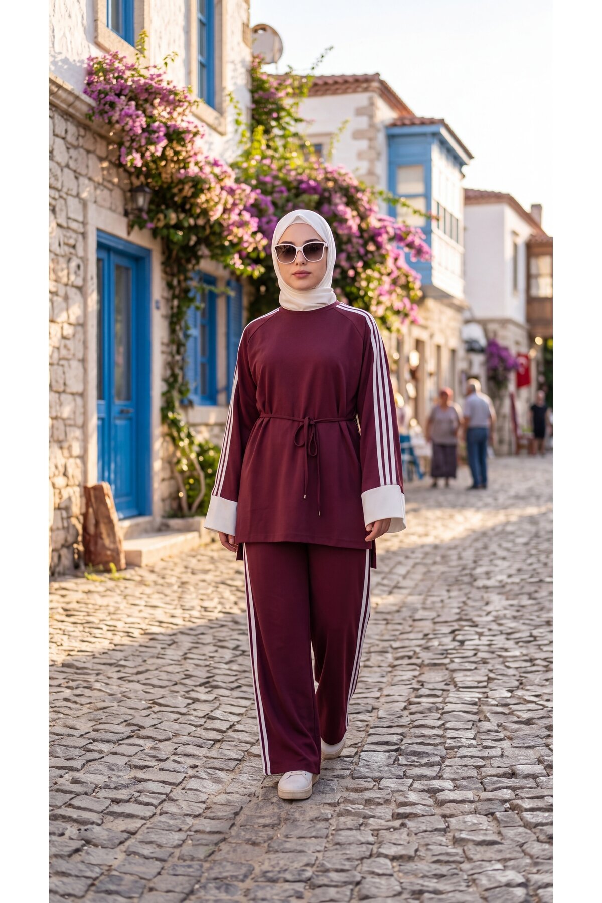 Bordo Krem Beli Bağcıklı Manşetli Şerit Detaylı Eşofman Takımı - Wovi Moda