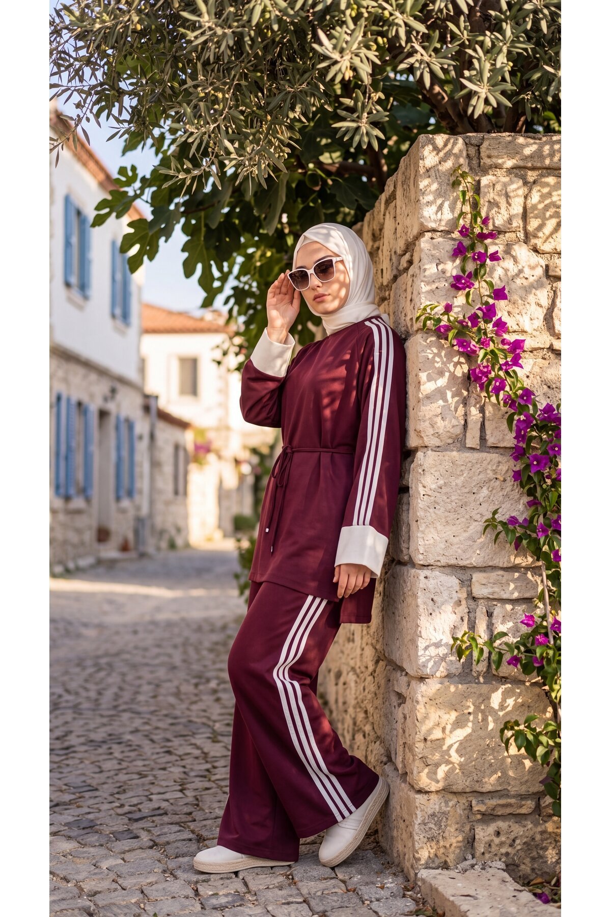Bordo Krem Beli Bağcıklı Manşetli Şerit Detaylı Eşofman Takımı - Wovi Moda