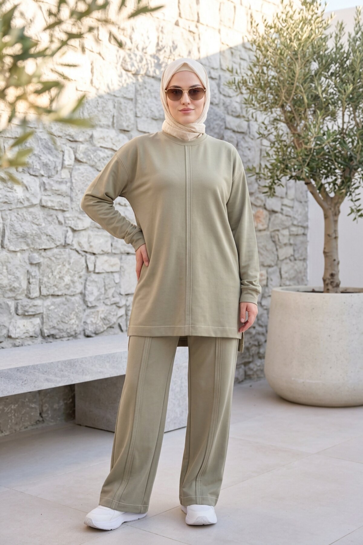 Haki Bisiklet Yaka Dikiş Detaylı Eşofman Takımı - Wovi Moda