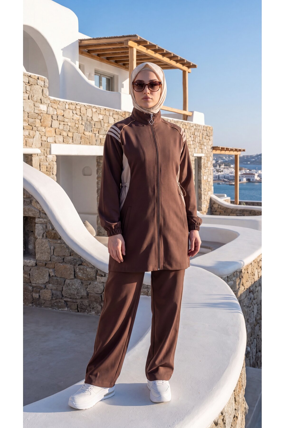 Kahverengi Şerit Detaylı Fermuarlı Eşofman Takım - Wovi Moda