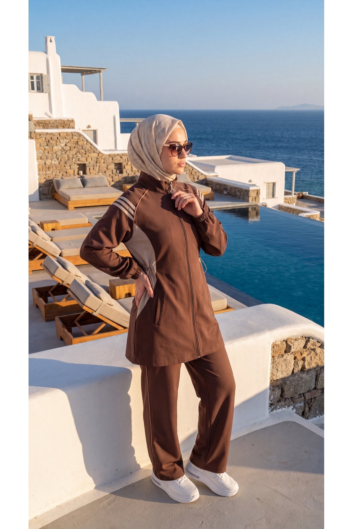 Kahverengi Şerit Detaylı Fermuarlı Eşofman Takım - Wovi Moda