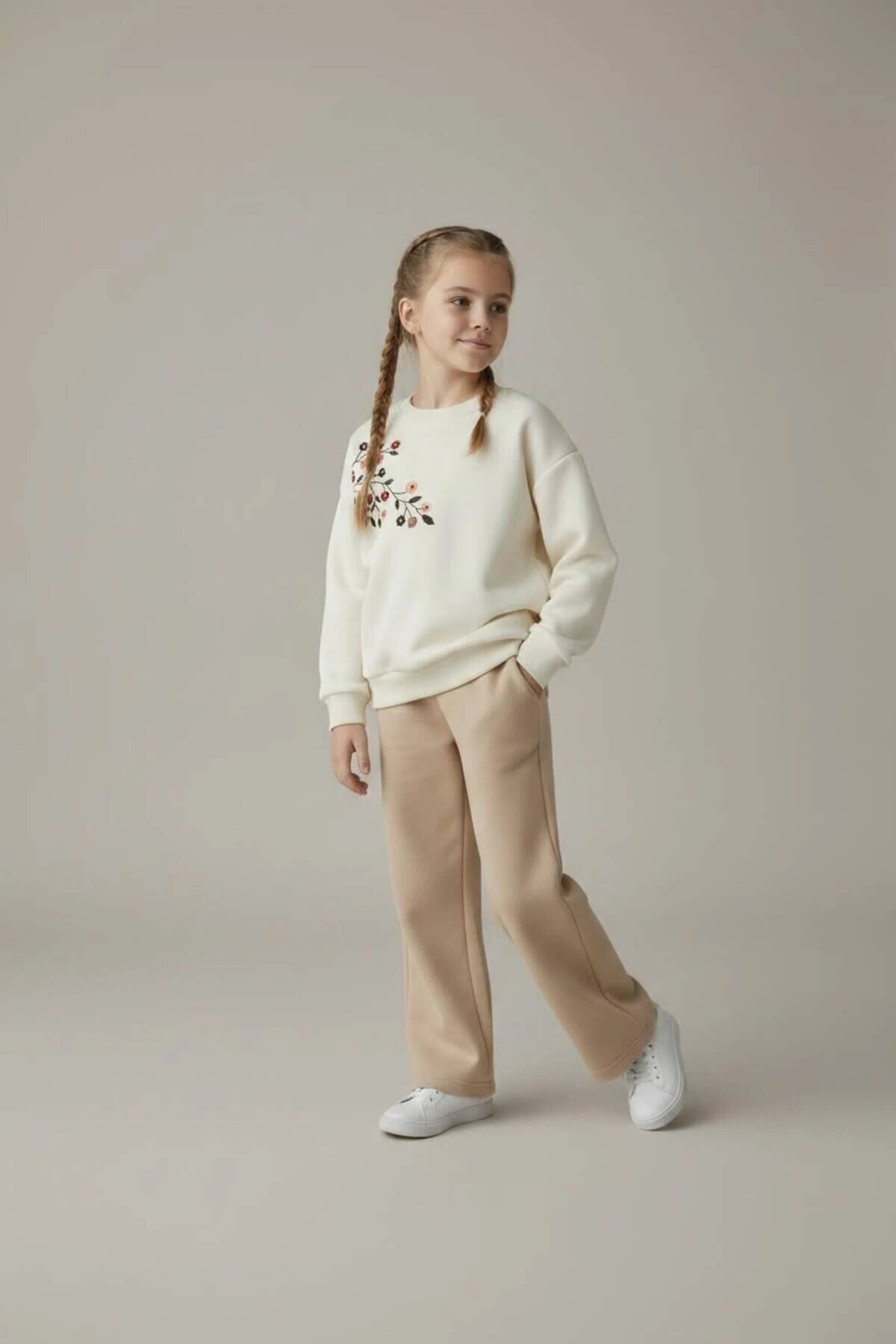 3-Thread Flower-Embroidered Cotton Girls' Tracksuit Set - Ecru-Beige - Pafim Kids