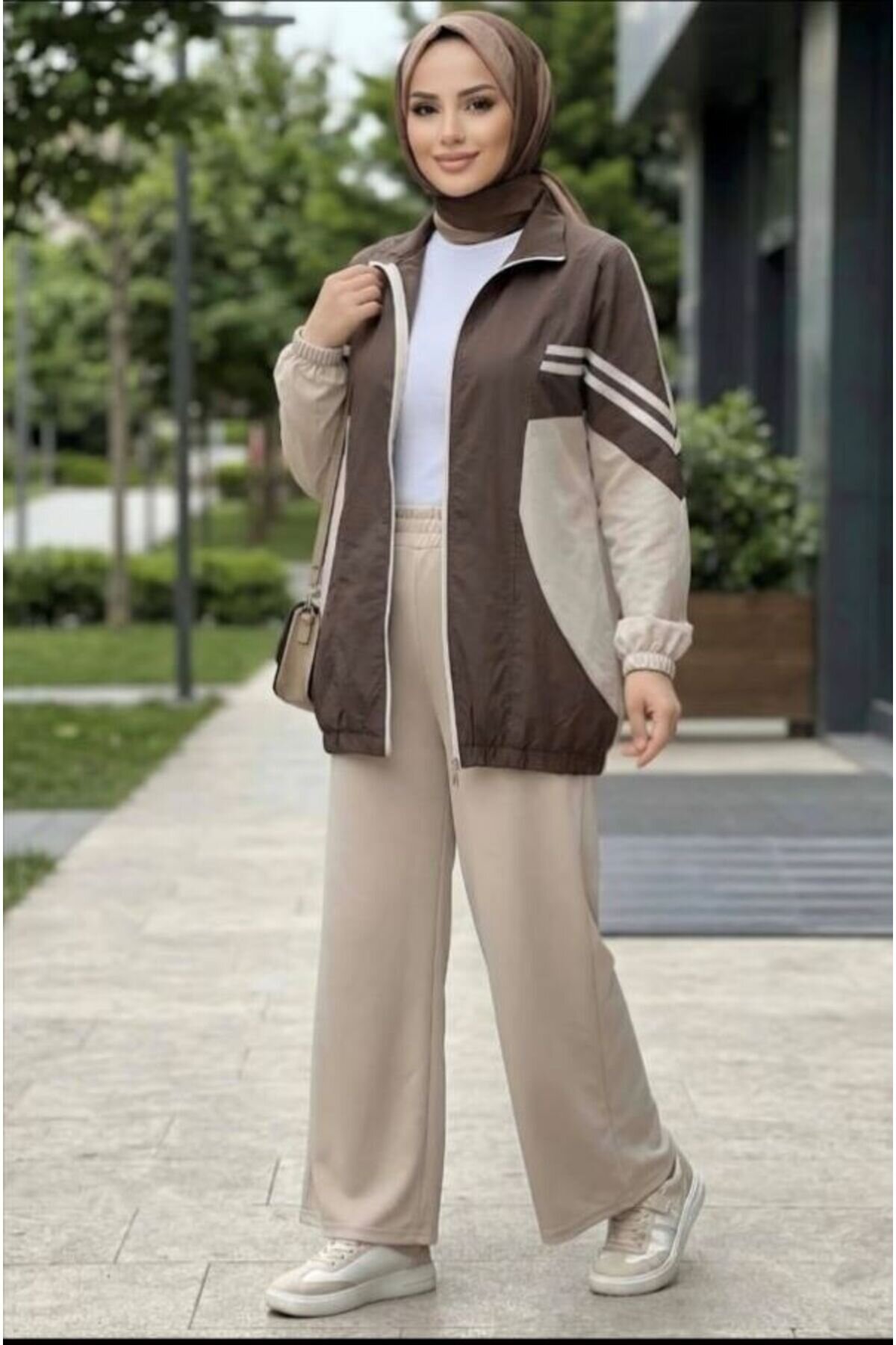 Piping-Detail Modest Co-ord Set - Beige - Shirosa