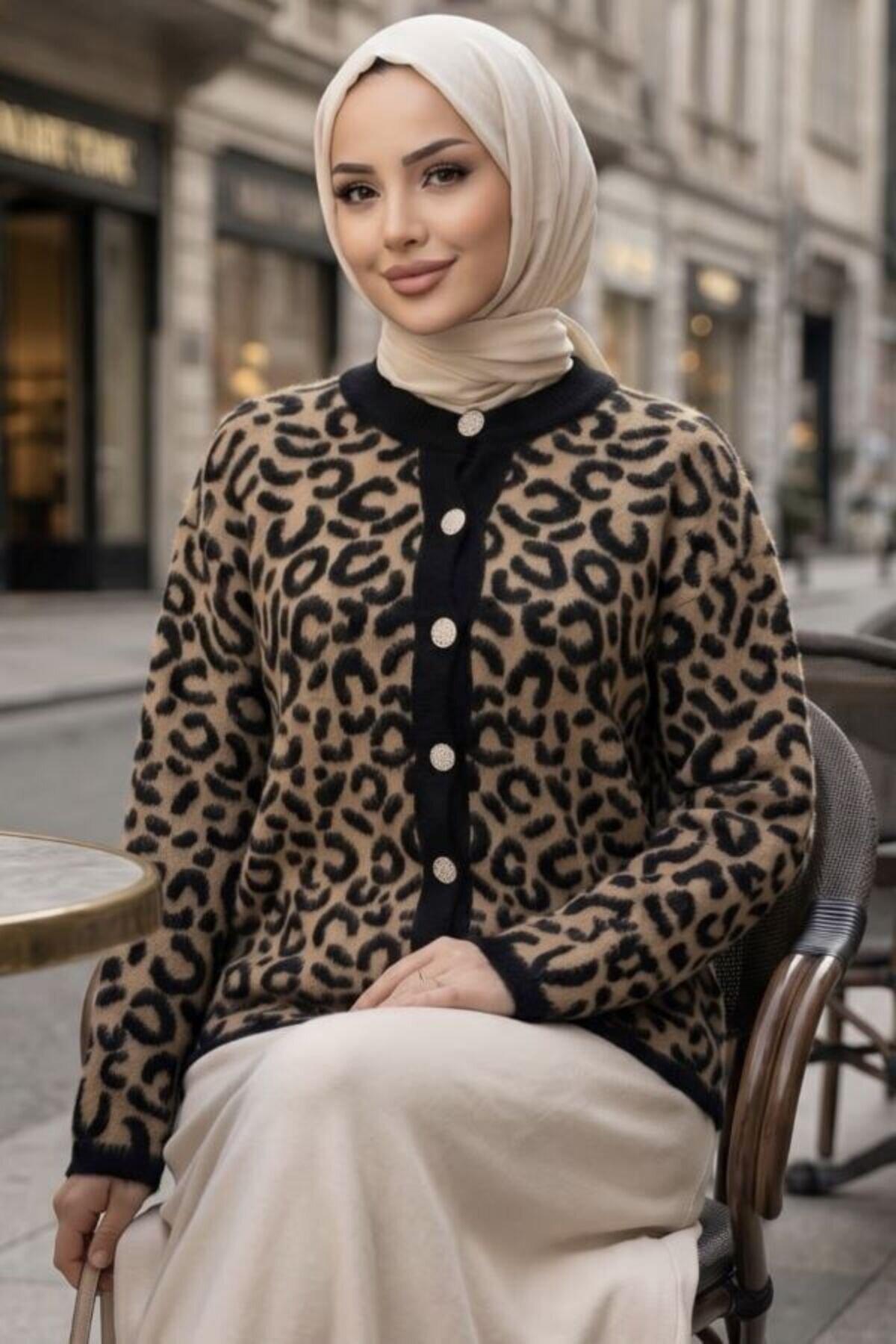 Leopard Pattern Eyelash Knit Cardigan - Beige - Shirosa
