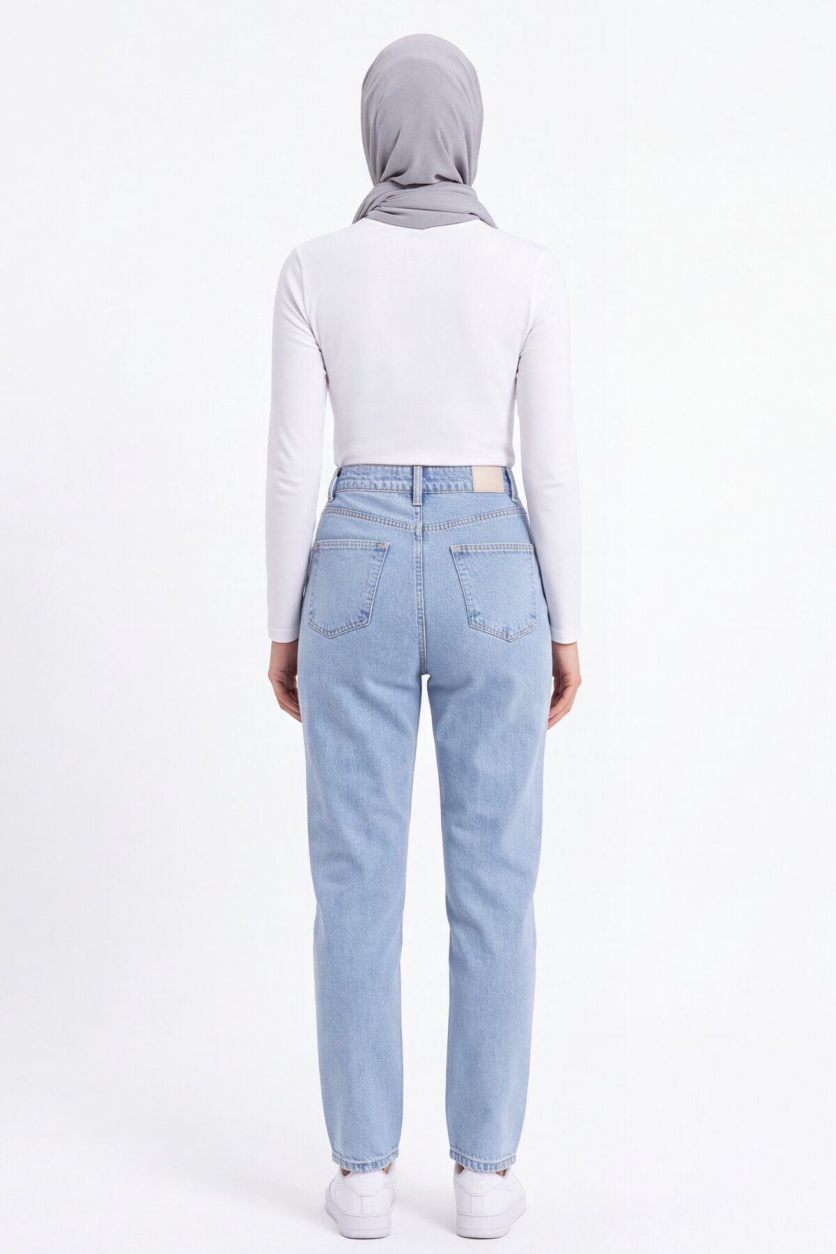 Mom Fit Appliqué Pocket Denim Pants - Blue - Shirosa